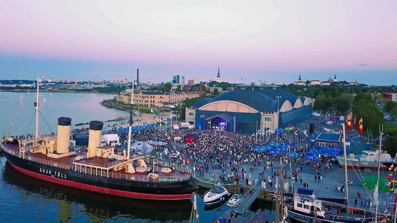 M/S Factory Apartments Tallinn Bagian luar foto